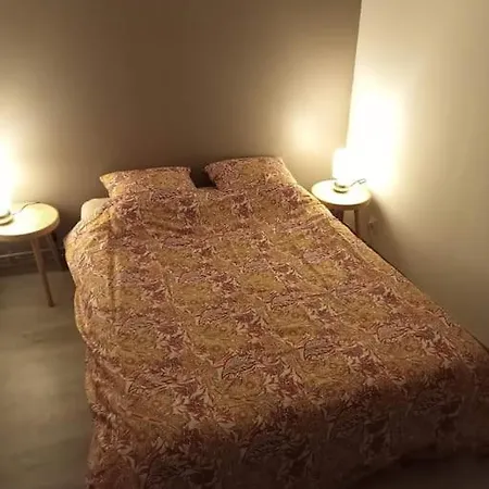 Agreable Maison De Ville, Au Calme *